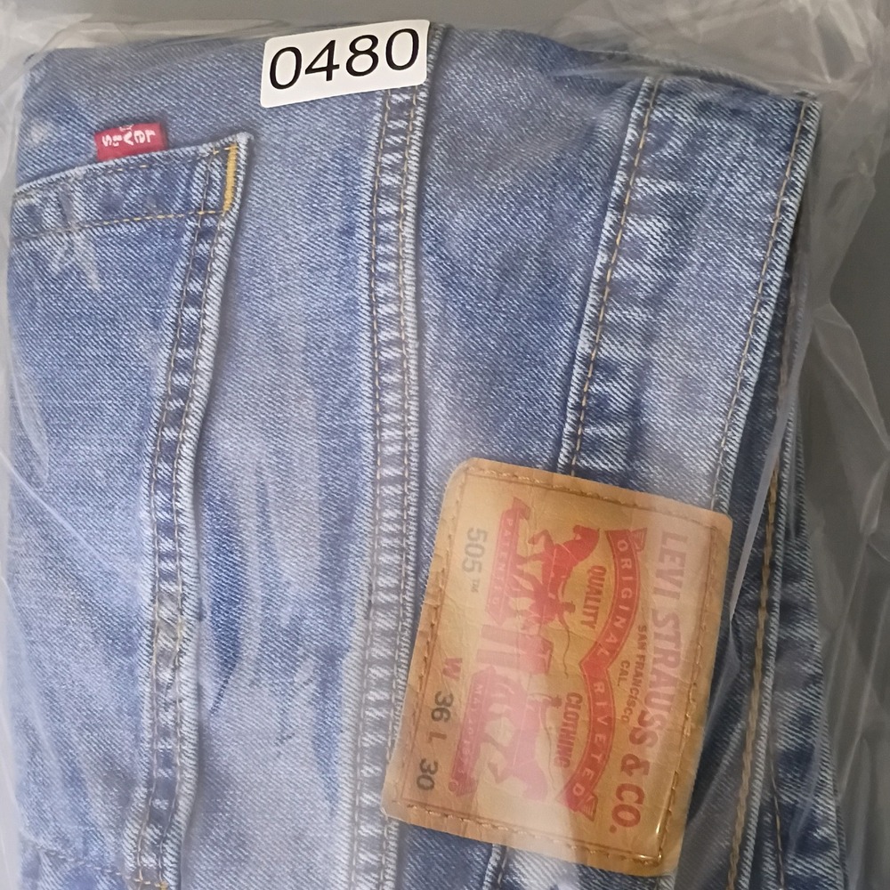 Levis 505 Mens 36x30 Blue Denim Jeans Straight Fit - Picture 14 of 14